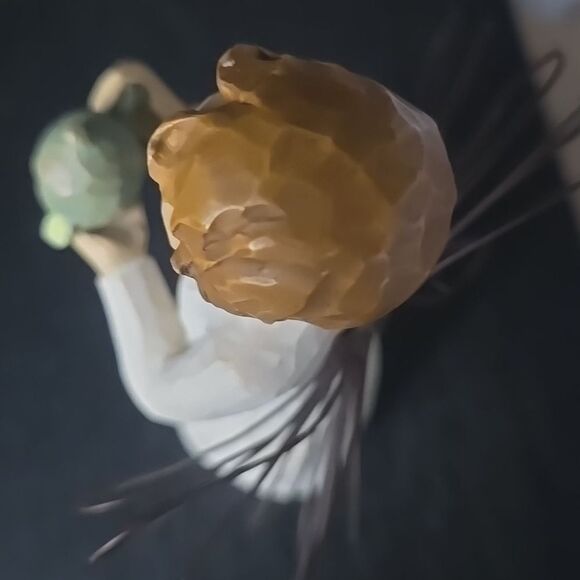 Willow Tree Angel of the Kitchen Girl with Teapot Figurine 2004 Susan Lordi - Picture 7 of 15